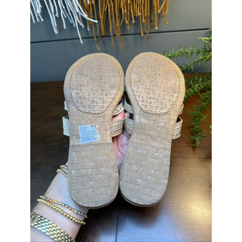 Rock & Candy Women's Sandals 7.5 Tan Shimmering Crystals Slide Gryssel Flat